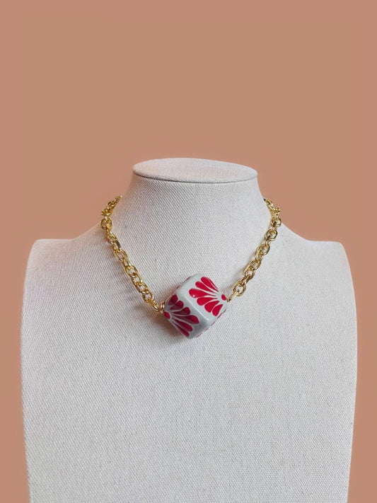 Laura Talavera Choker