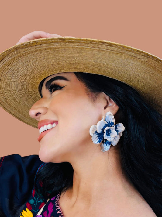 Lucia Flower Earrings