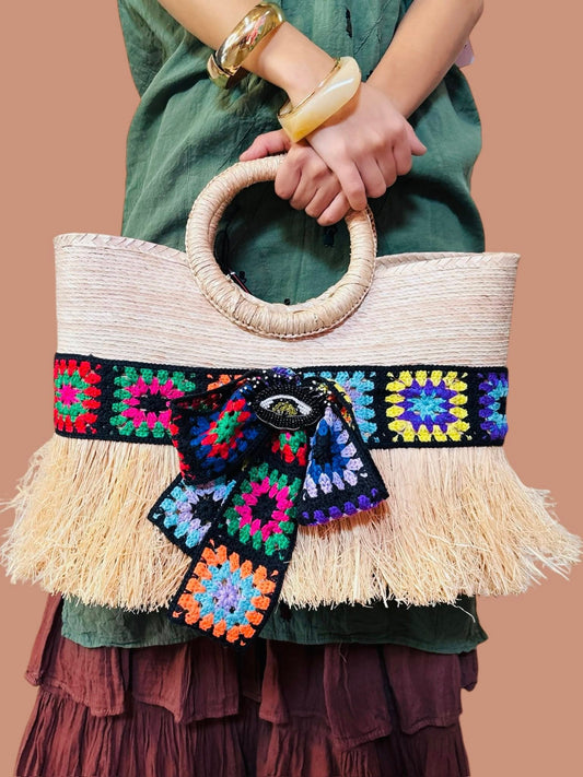 Luna Palma Crochet Bag